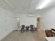 大宁板块,一梯二户,底楼带天井,南北通,闸实风华,钥匙房诚售