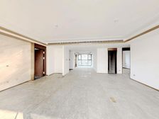 海语府洋房192平 次新小区 婚装未入住 中庭好位置