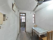 《新上房源》有院子,有钥匙,诚心卖看中好谈,文峰旁,全明户型