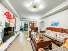 地铁口 次新小区 带2个车位 全明 万科物业精装修 四房户型