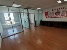 天宝65平2.4万带家具多套。数码科技中心75平2.8万