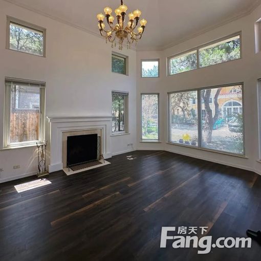 裕京花园 新出挑空独栋 超宽楼距 带地暖 可看房