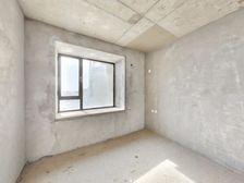 天山国宾壹号 3室2厅 东南