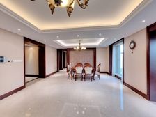 海信天悦正对小区花园视野开阔带车位储藏室八角厅户型