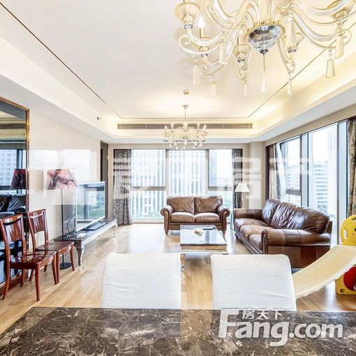 君安国际公寓3室2厅精装修