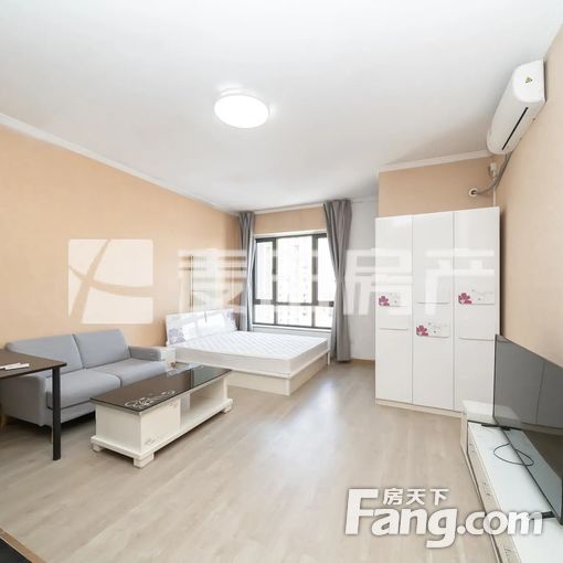 1室1厅华贸城7号院