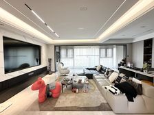 雅戈尔江上3室2厅2卫南朝向468.0万元/套出售