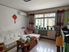 海辉街地脚好南北通厅带仓房多层洋房老楼出小区就是市场公交站