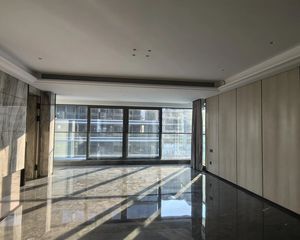 明湖懿秋东园912幢4室2厅3卫南朝向899.0万元/套出售