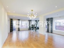 香江花园5室3厅精装修