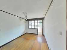 电梯三室一厅,全明户型,采光无遮挡,价钱可谈,诚心卖