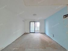 近西云楼大剧院远香湖公园 三开间朝南满五仅需契税 随时看房