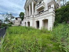 一线临湖 照母山法式独栋 花园700平 单层300