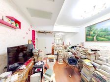 昆一,04年商品房,一楼带院,双阳南北通透,小区中间