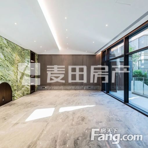 懋源璟橒5室3厅精装修