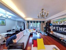 金色水岸一期精装修洋房,采光好户型好,小区绿化高,