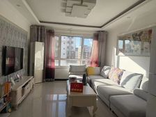 南北通透华远澜悦3室1厅精装修