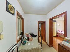 总高5楼,1梯3户,大双南,诚心出售,花园位置,出行方便