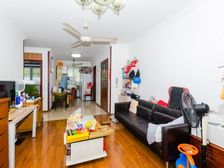 塘泾南苑 一手动迁 税费低 房型很正气 没有浪费空间 随时看