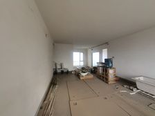 地铁站 商业 清水房 还没入住过 棕榈泉三期