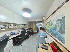 新出一楼,南北两房带院子,小区中间位置