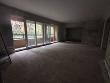 高新区湿地公园旁边 横厅洋房四房 带100平前后花园