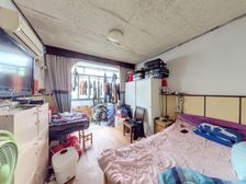 吴泾新村,靠近地铁23号线只要350米,好楼层位置优 随时看