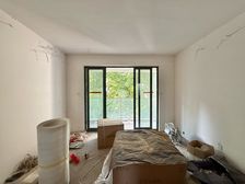 龙湖物业小高层朝中庭 价格相当NICE