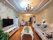 南滨路 十号线 看江三房 居家安静 龙湖物业