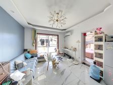 低总价两房,南北通透,电梯房,近地铁,户型方正,欢迎实地看房