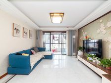 绿都万和城七区 3室2厅 中装修出售价格可谈