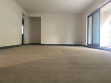 亏本急售 翡丽锦悦一期 花园洋房 132平68万带露台 中庭