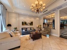 约克郡翠薇堤南向精装别墅 联排端户 花园100平米 2个人小