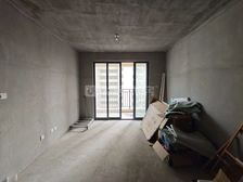 吾悦广场 南北通透 3室 毛坯 109平 看房方便 有钥匙