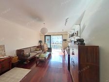 2号线淞虹路600米,中间三楼,三开间朝南,推窗见绿视野好