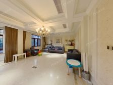 新上江语海精装别墅,300w豪装房间保养好