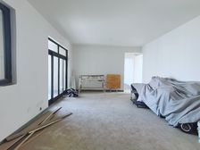 巴南区 龙洲湾轻轨站旁 四房