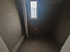 永辉门口大三房自己装修