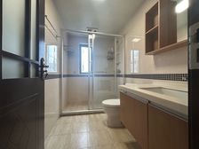 盘龙商圈次新住家装修三房