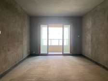 滨江路次新小区大三房