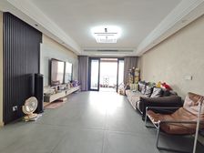 新出必看!大坪次新小区 精装四房 朝南正看江 急用钱降价甩卖