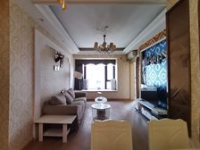 山姆对面次新小区,房子装修也漂亮