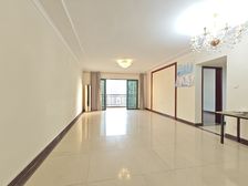 新出必看!渝中区 恒大名都 四房急售 看房方便