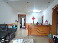 桃花大道3室2厅1卫南朝向19.0万元/套出售