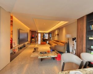 中化润达丰滨江樾城 4室2厅 东南