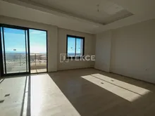 安塔利亚阿拉尼亚的海景和城市景观公寓