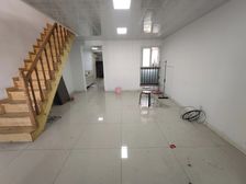 精装两房,送设施,拎包即住,总价低!