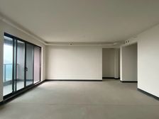 礼嘉 华侨城云麓台二组团四房235万