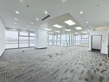 海珠 广州之窗商务港 交通方便 随时可看 采光通透 户型方正