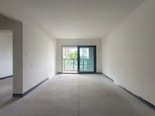 华侨城品质高层,三房两卫户型方正